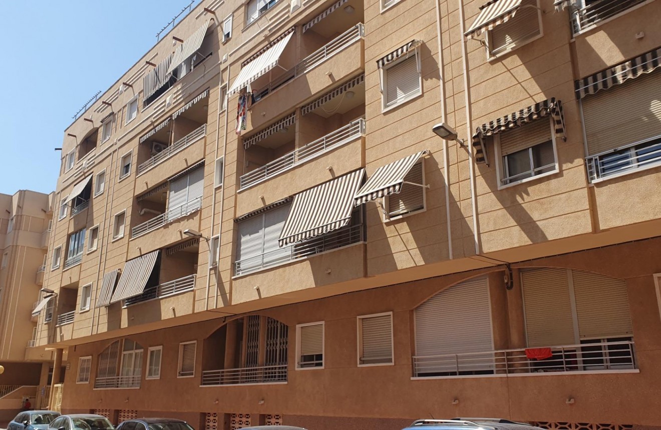 Tweedehands - Appartement / flat -
Guardamar del Segura - Los Secanos