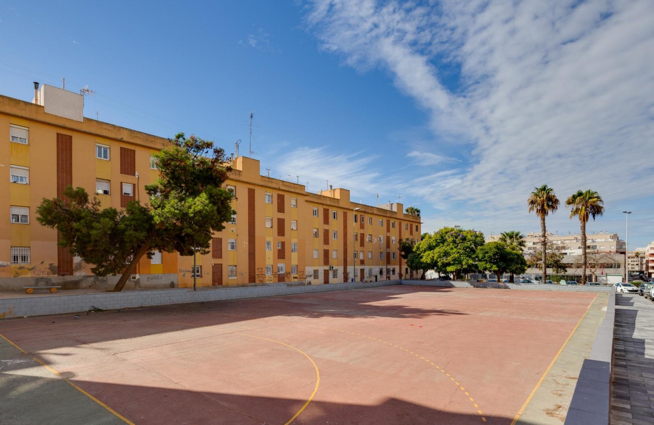 Aus zweiter Hand - Wohnung -
Torrevieja - Costa Blanca