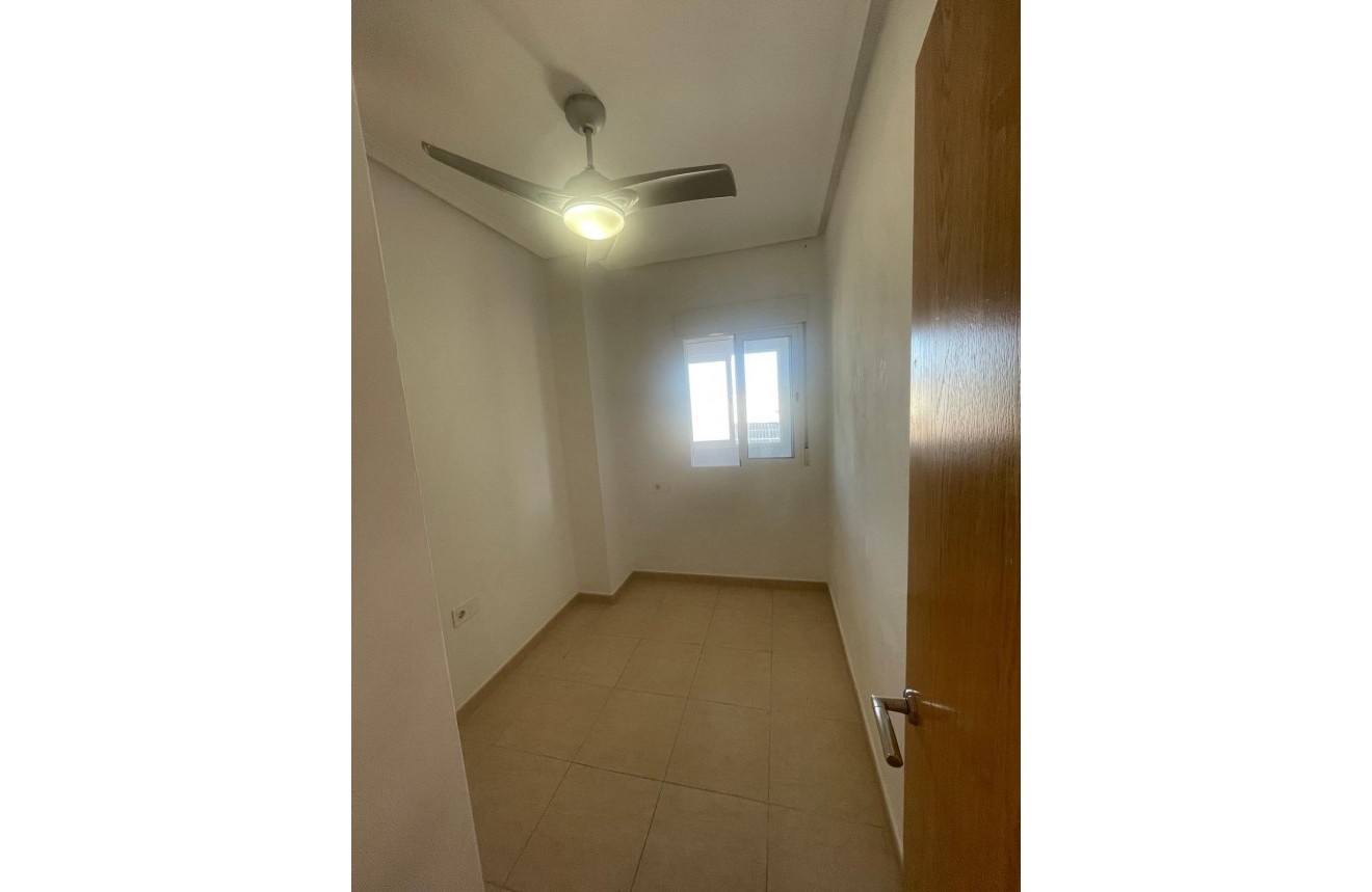 Tweedehands - Appartement / flat -
Algorfa - Algorfa - Village