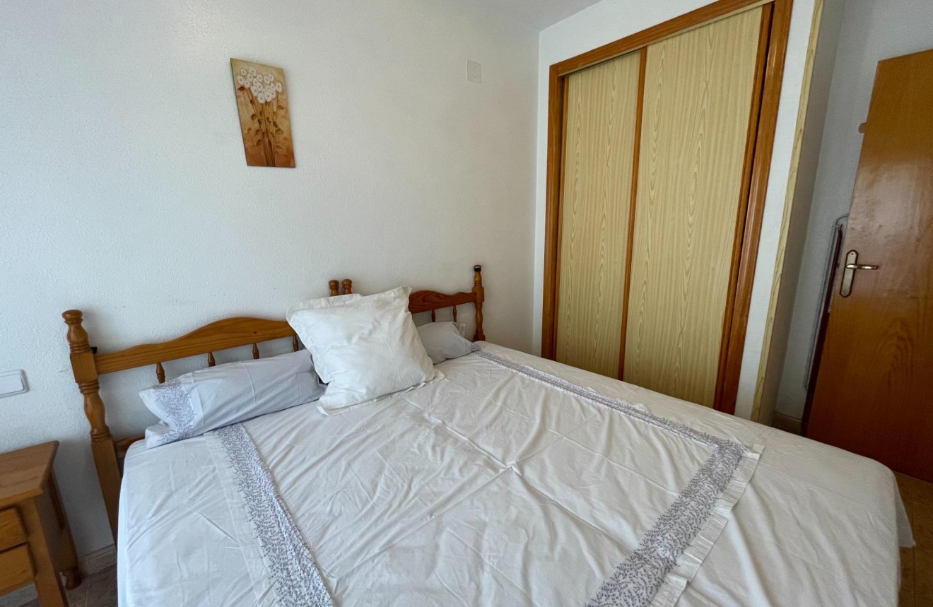 Aus zweiter Hand - Wohnung -
Torrevieja - Playa del Cura