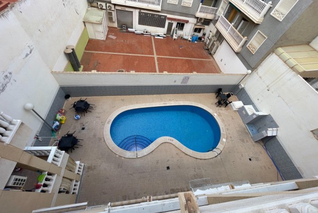 Aus zweiter Hand - Wohnung -
Torrevieja - Playa del Cura