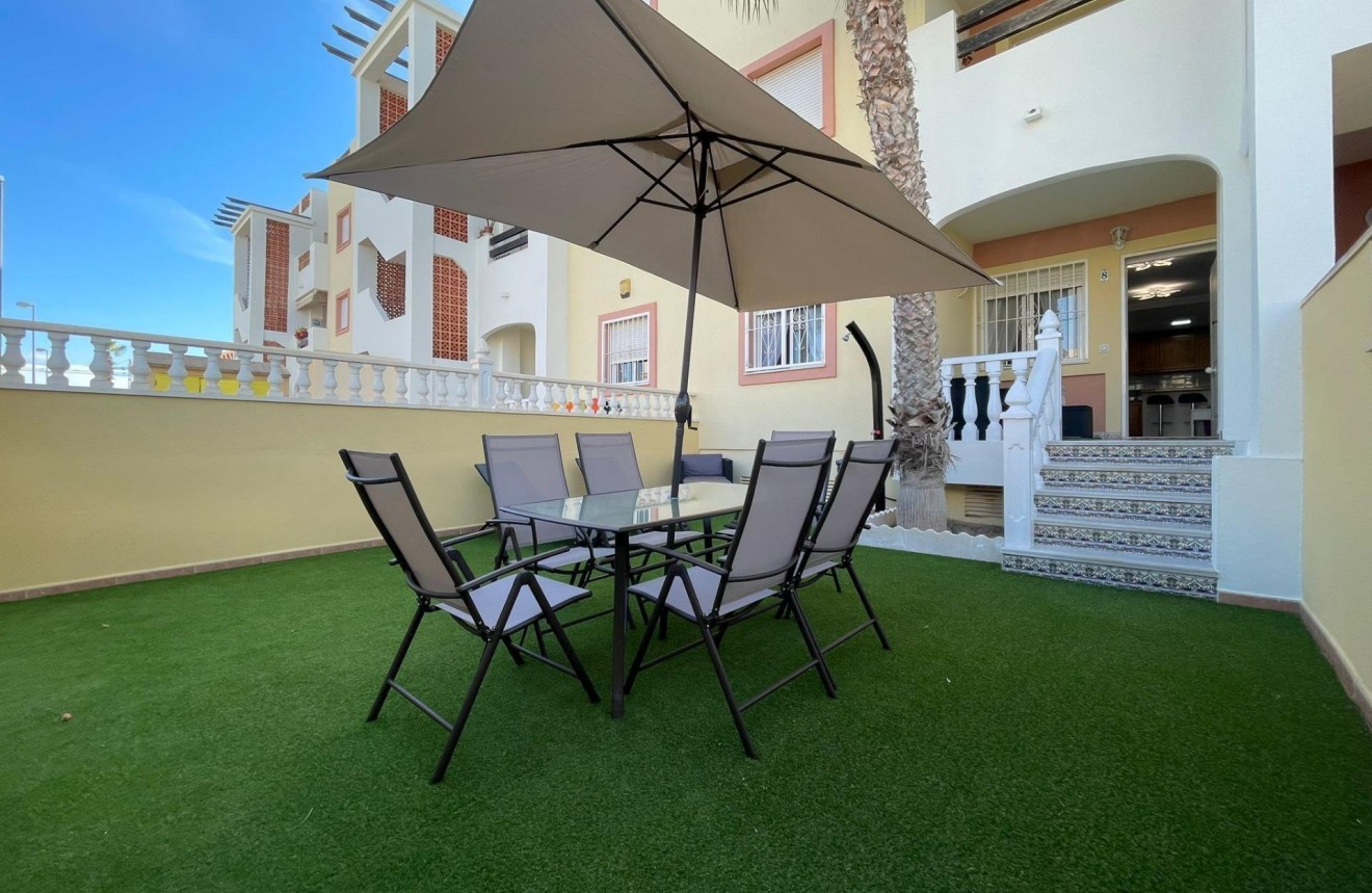 Tweedehands - Appartement / flat -
Orihuela Costa - La Zenia