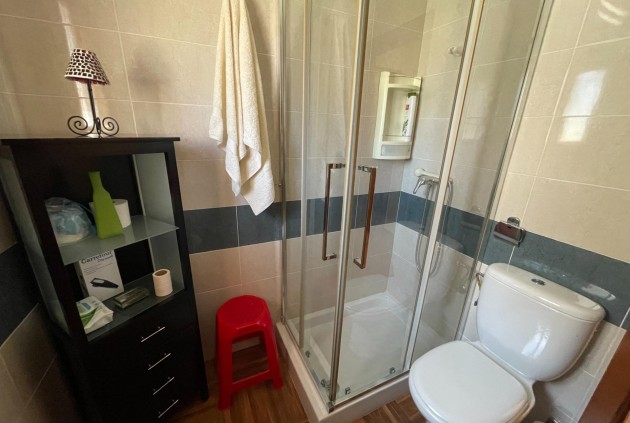 Aus zweiter Hand - Bungalow -
Torrevieja - Aguas Nuevas 1