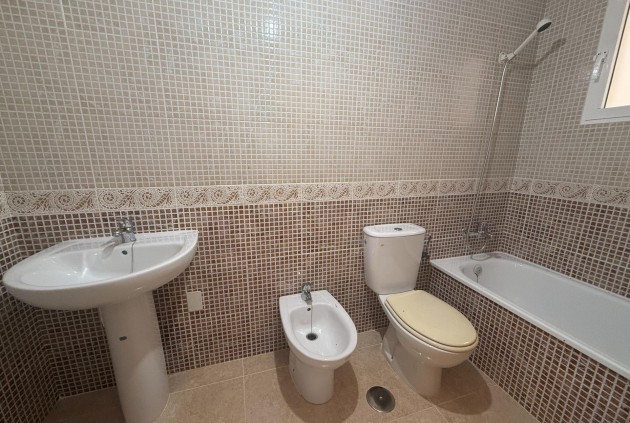 Tweedehands - Appartement / flat -
Torrevieja - Centro