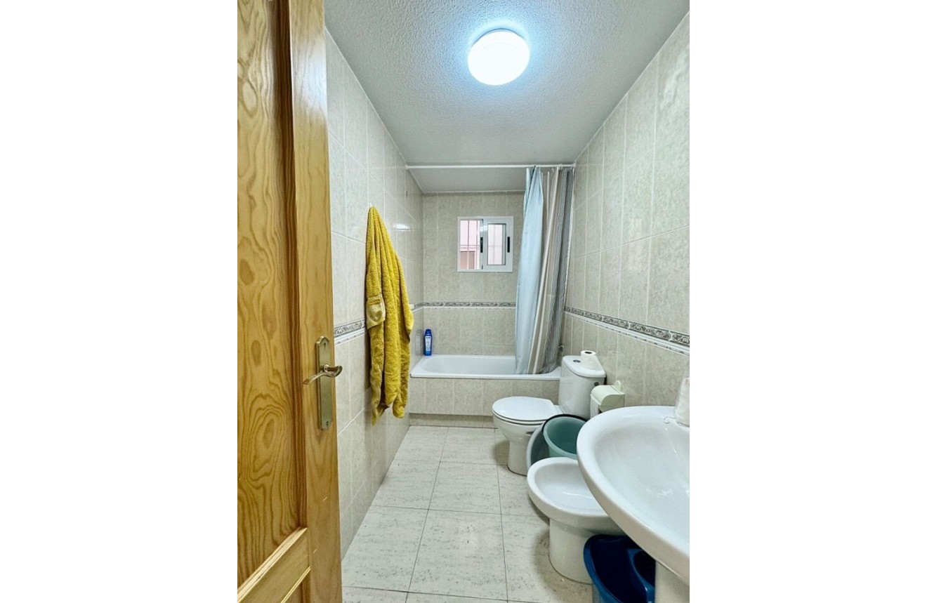 Aus zweiter Hand - Wohnung -
Torrevieja - Costa Blanca