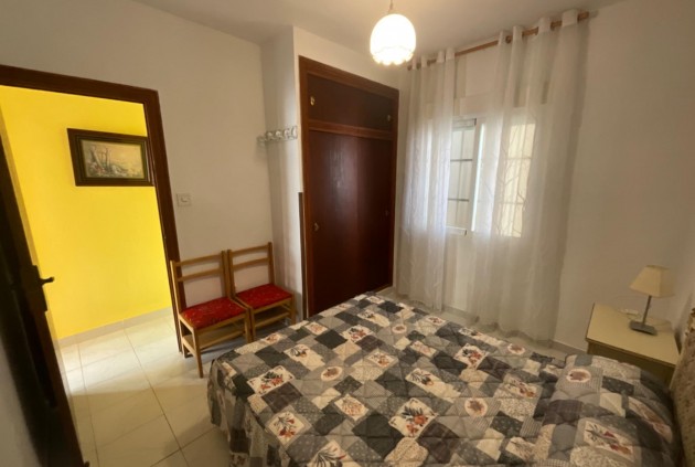 Segunda mano - Apartamento / piso -
Torrevieja - La Mata