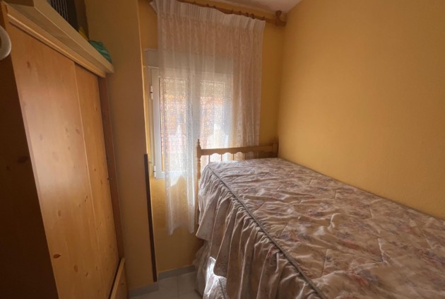 Segunda mano - Apartamento / piso -
Torrevieja - La Mata