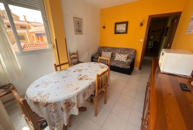 Resale - Apartment / flat -
Torrevieja - La Mata