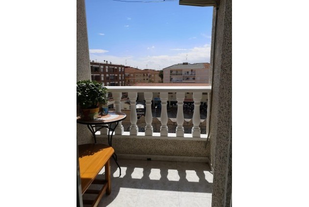 Resale - Apartment / flat -
Torrevieja - Estacion de autobuses