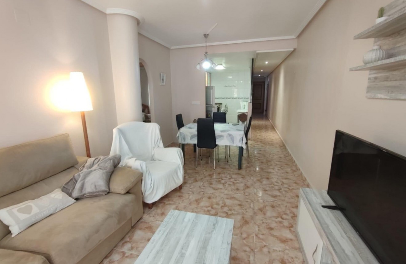 Resale - Apartment / flat -
Torrevieja - Costa Blanca