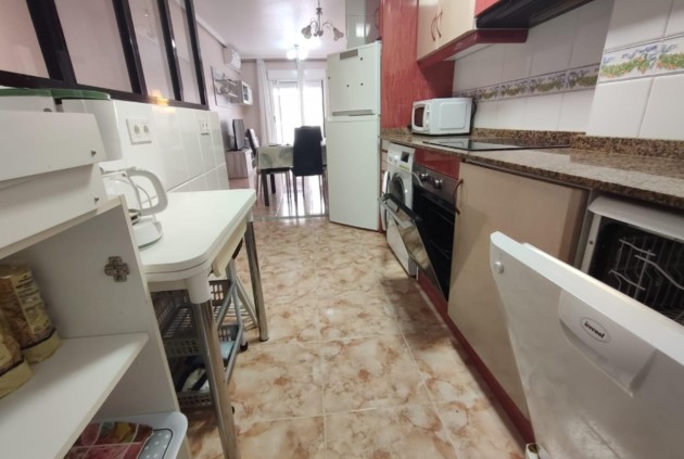 Resale - Apartment / flat -
Torrevieja - Costa Blanca