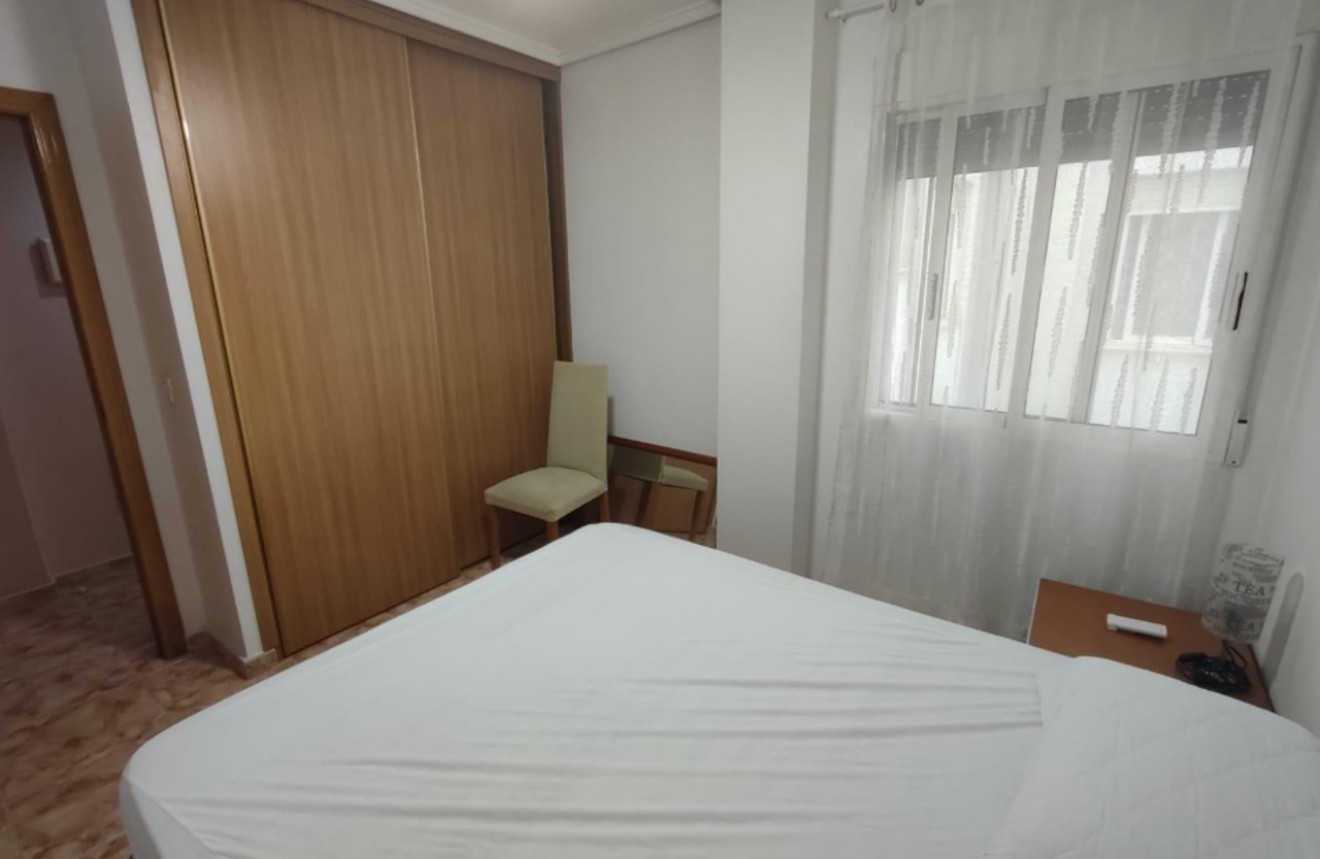 Segunda mano - Apartamento / piso -
Torrevieja - Costa Blanca