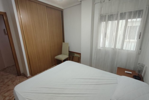 Segunda mano - Apartamento / piso -
Torrevieja - Costa Blanca