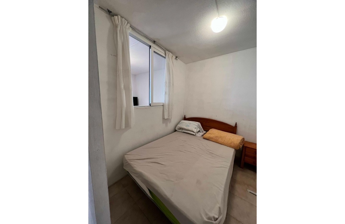 Segunda mano - Apartamento / piso -
Torrevieja - Acequion