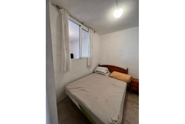 Tweedehands - Appartement / flat -
Torrevieja - Acequion