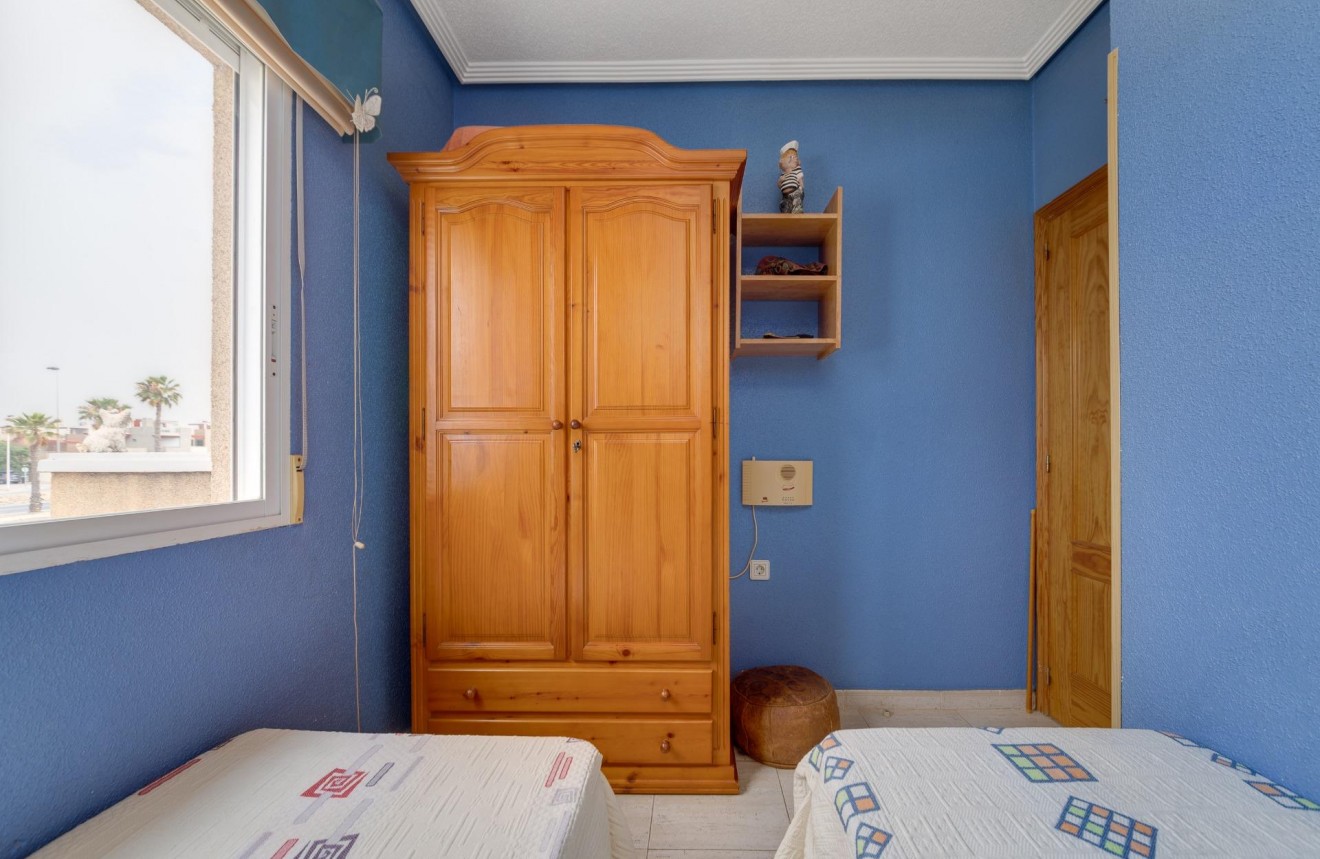 Z drugiej ręki - Bungalow -
Torrevieja - Aguas Nuevas 2