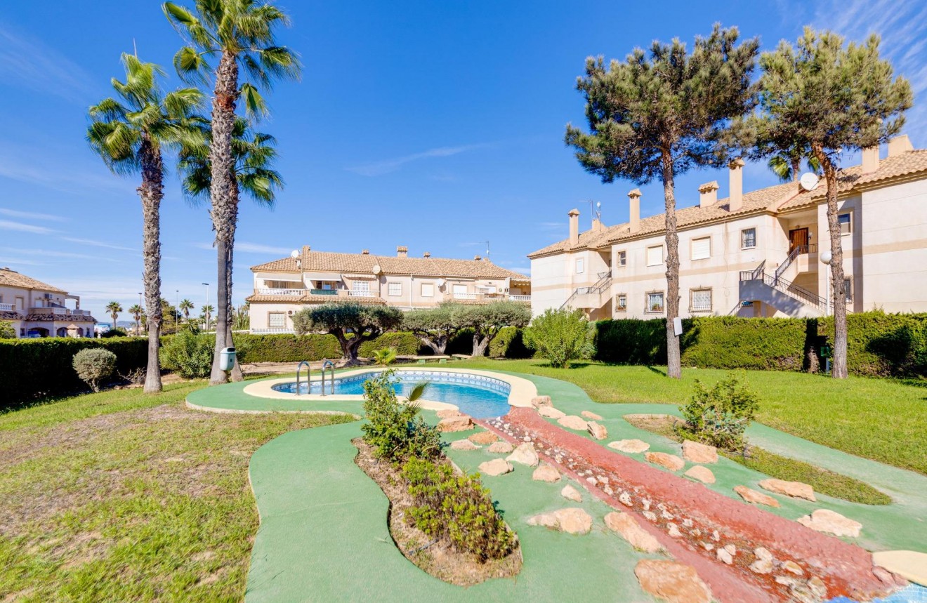 Segunda mano - Bungalow -
Torrevieja - Aguas Nuevas 2