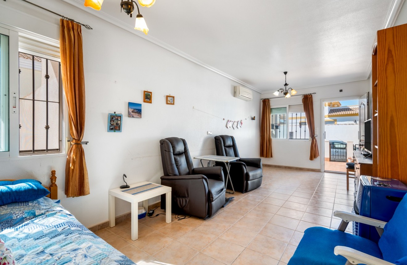 Aus zweiter Hand - Wohnung -
Orihuela - Inland