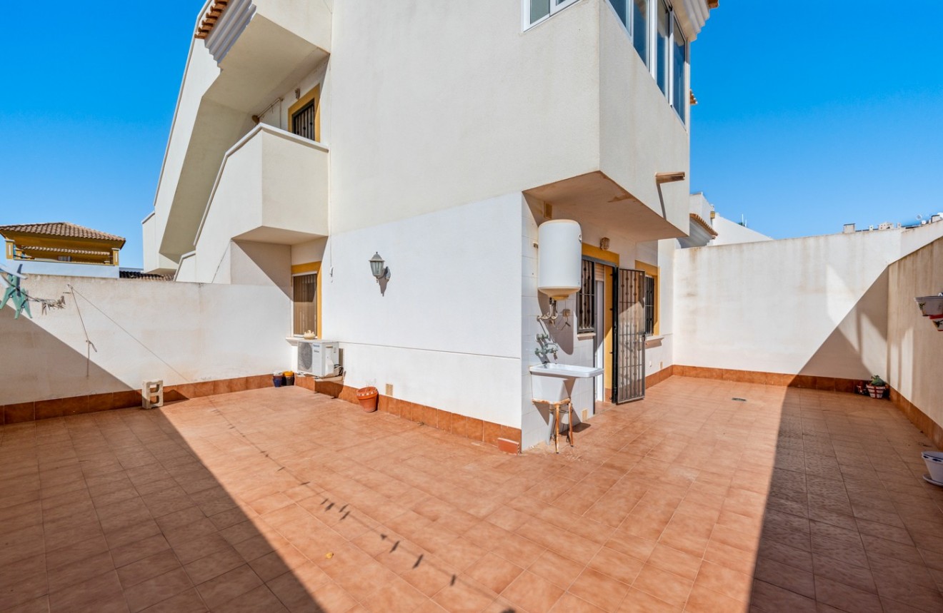 D'occasion - Appartement -
Orihuela - Inland