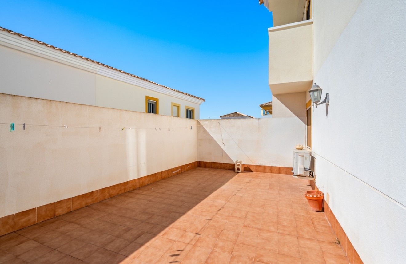 Aus zweiter Hand - Wohnung -
Orihuela - Inland