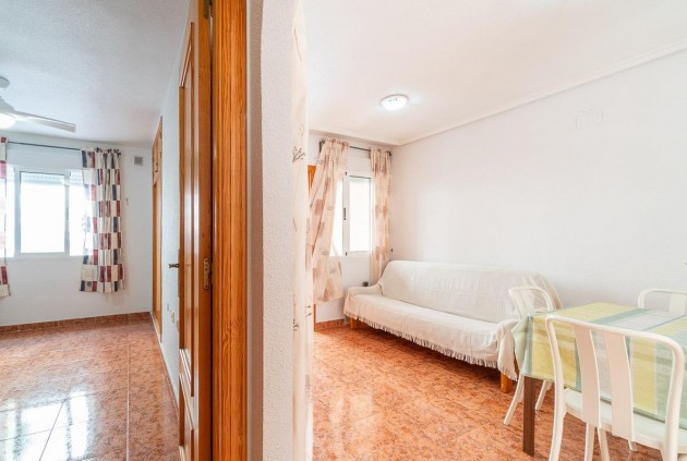 Aus zweiter Hand - Wohnung -
Torrevieja - Nueva Torrevieja