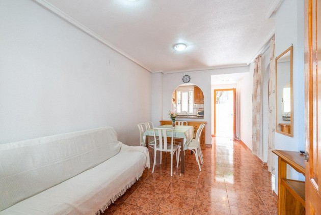 Resale - Apartment / flat -
Torrevieja - Nueva Torrevieja