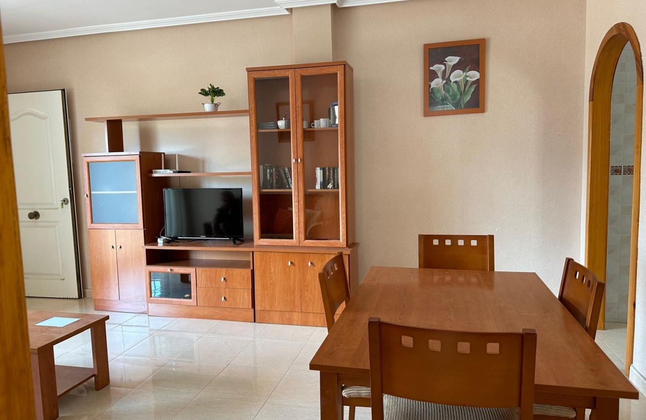 Aus zweiter Hand - Wohnung -
Orihuela Costa - Costa Blanca