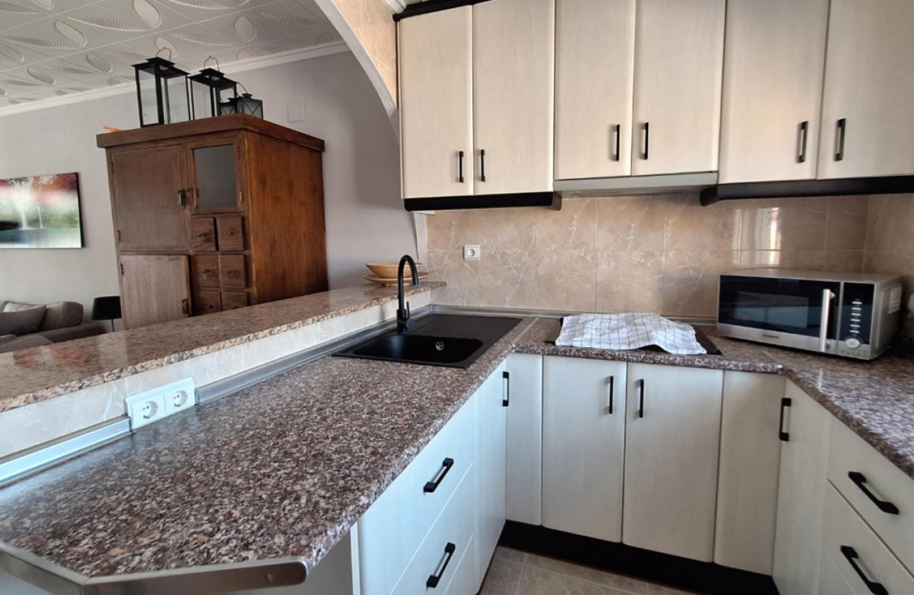 Z drugiej ręki - Bungalow -
Torrevieja - Costa Blanca