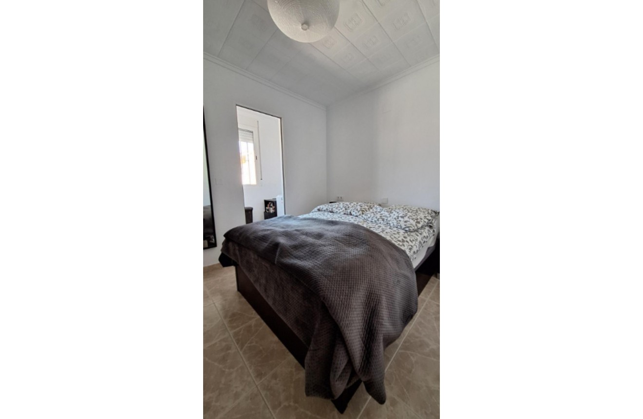 Segunda mano - Bungalow -
Torrevieja - Costa Blanca