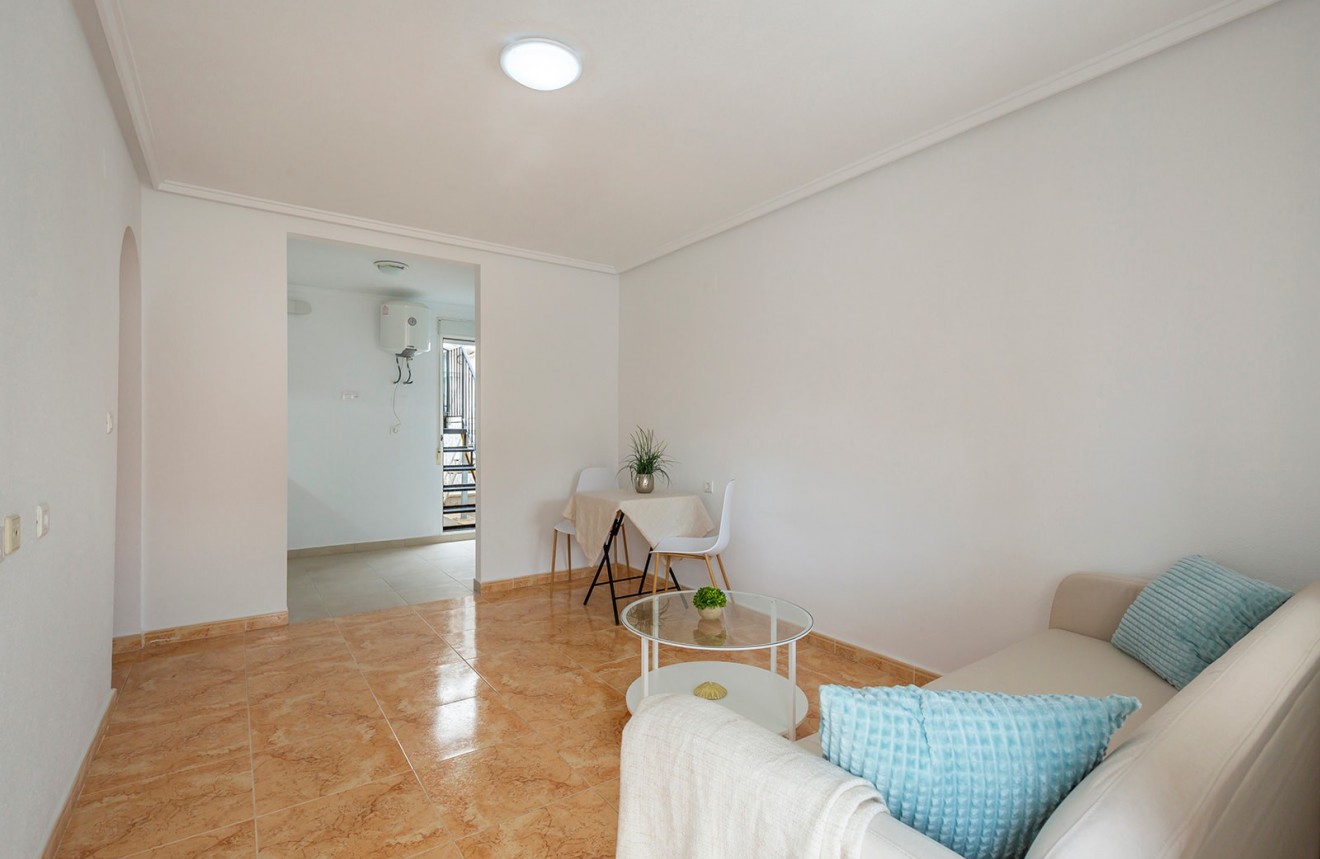 Tweedehands - Bungalow -
Torrevieja - Costa Blanca