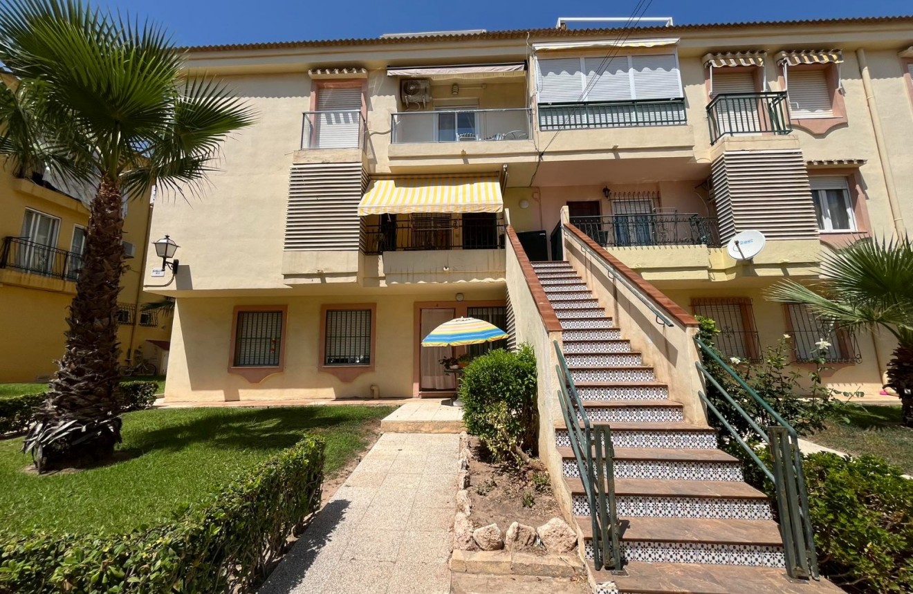 Aus zweiter Hand - Wohnung -
Torrevieja - Costa Blanca