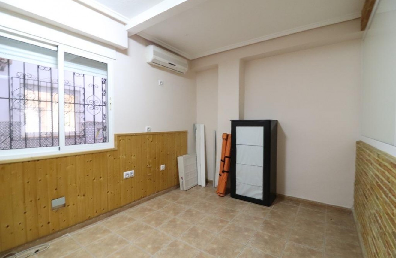 Aus zweiter Hand - Wohnung -
Torrevieja - Costa Blanca