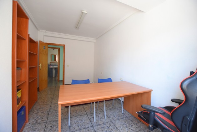 D'occasion - Appartement -
Rojales - Inland