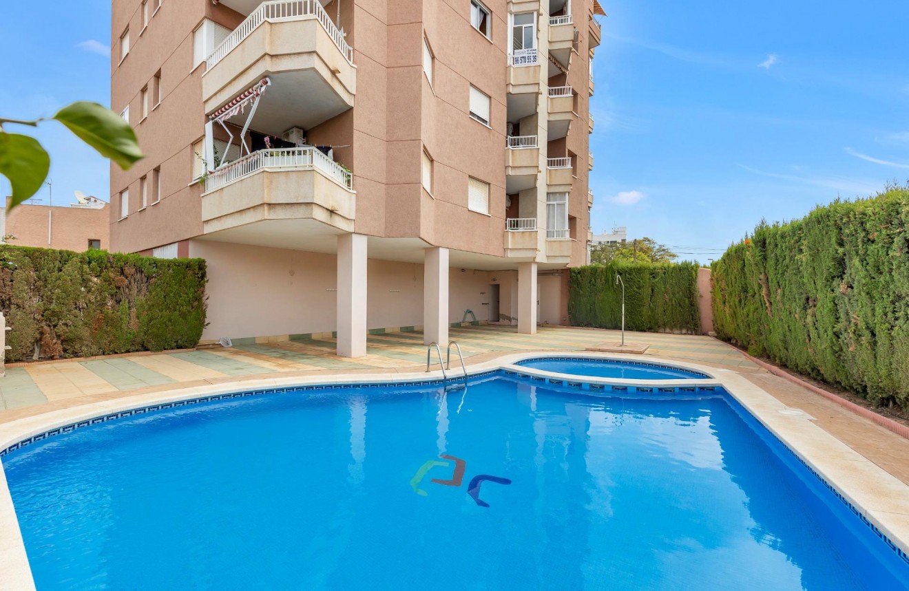 Aus zweiter Hand - Wohnung -
Torrevieja - Nueva Torrevieja