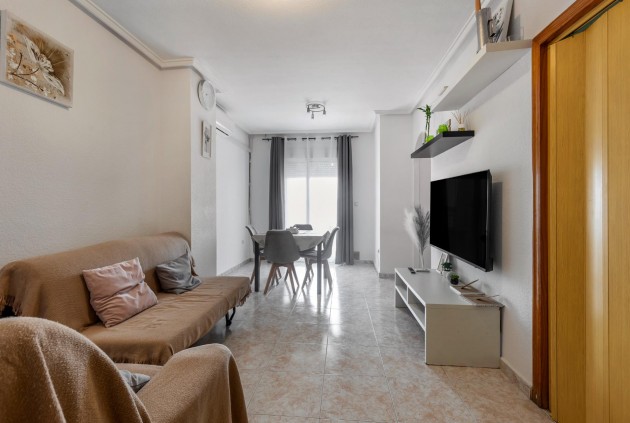 Segunda mano - Apartamento / piso -
Torrevieja - Nueva Torrevieja