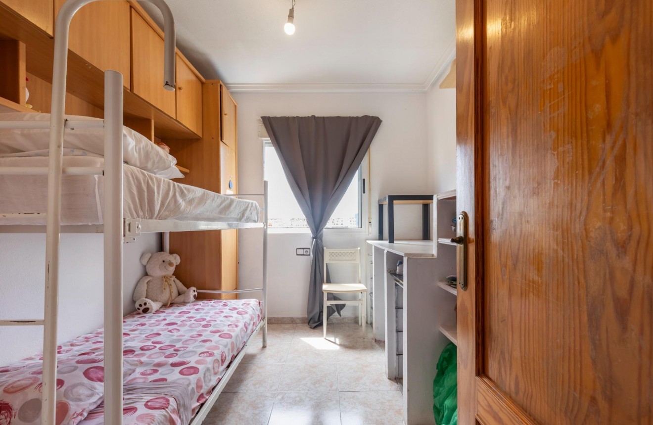 Aus zweiter Hand - Wohnung -
Torrevieja - Nueva Torrevieja