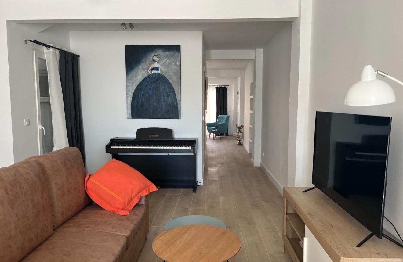 Tweedehands - Appartement / flat -
Dolores - Centro