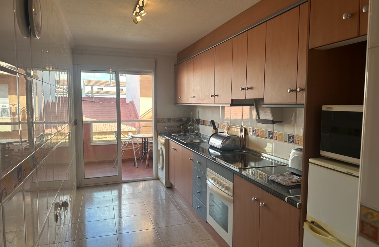 D'occasion - Appartement -
Almoradí - Inland