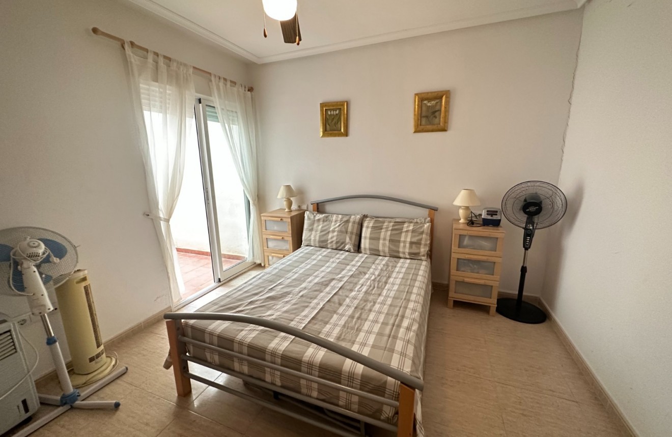 D'occasion - Appartement -
Almoradí - Inland