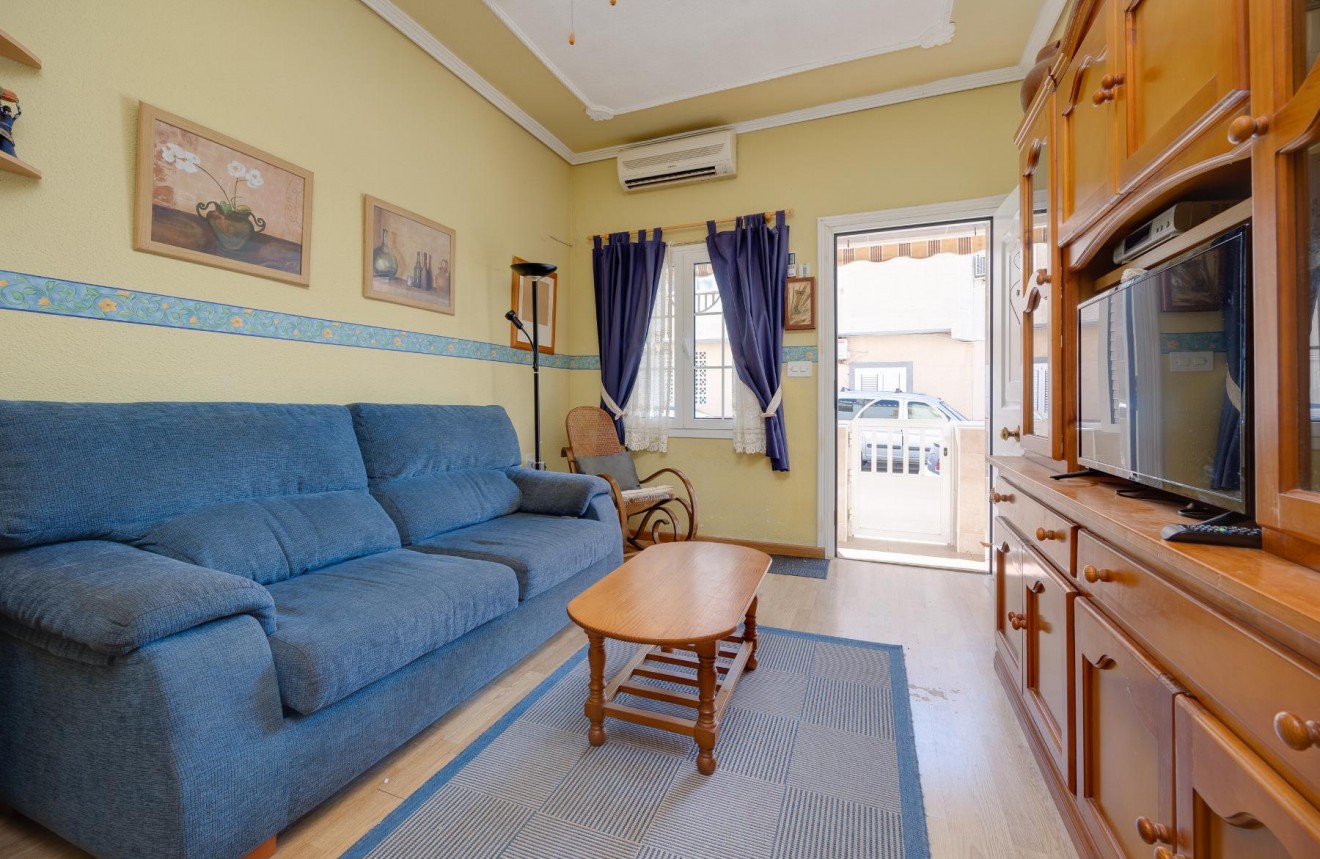 Segunda mano - Bungalow -
Torrevieja - Costa Blanca