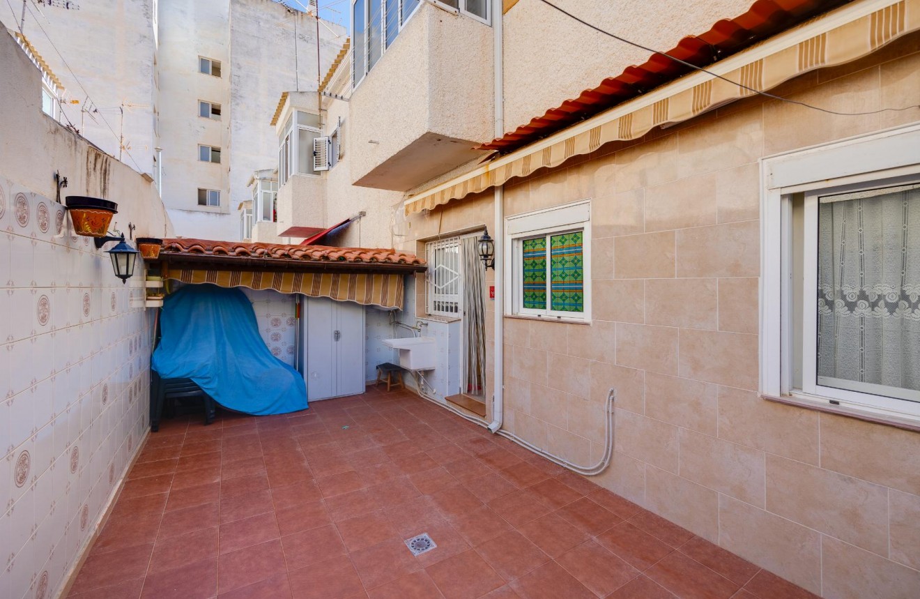 Segunda mano - Bungalow -
Torrevieja - Costa Blanca