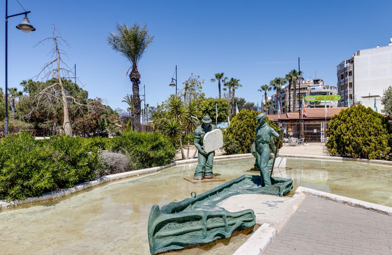 Segunda mano - Bungalow -
Torrevieja - Costa Blanca