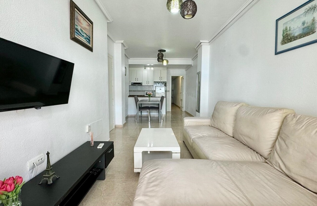 Tweedehands - Appartement / flat -
Torrevieja - Costa Blanca