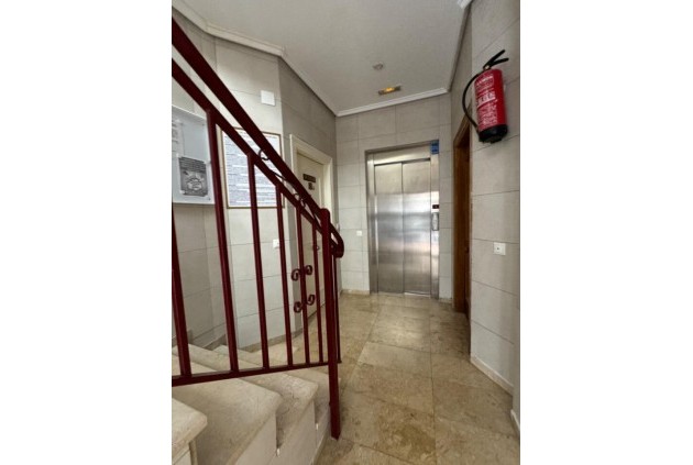 Segunda mano - Apartamento / piso -
Torrevieja - Costa Blanca