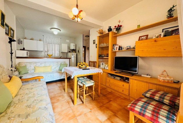 Aus zweiter Hand - Wohnung -
La Mata - Costa Blanca