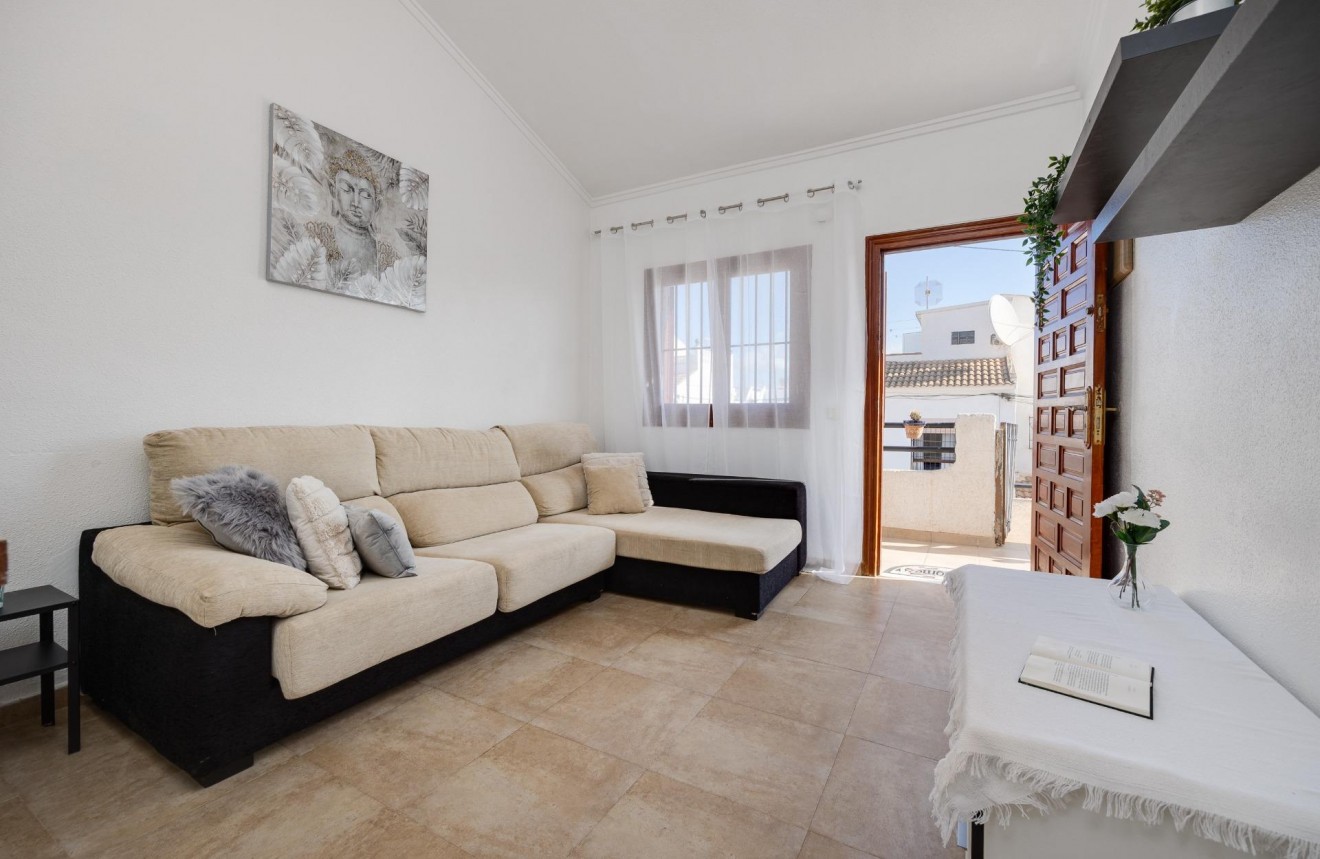 Aus zweiter Hand - Bungalow -
Torrevieja - Los Frutales