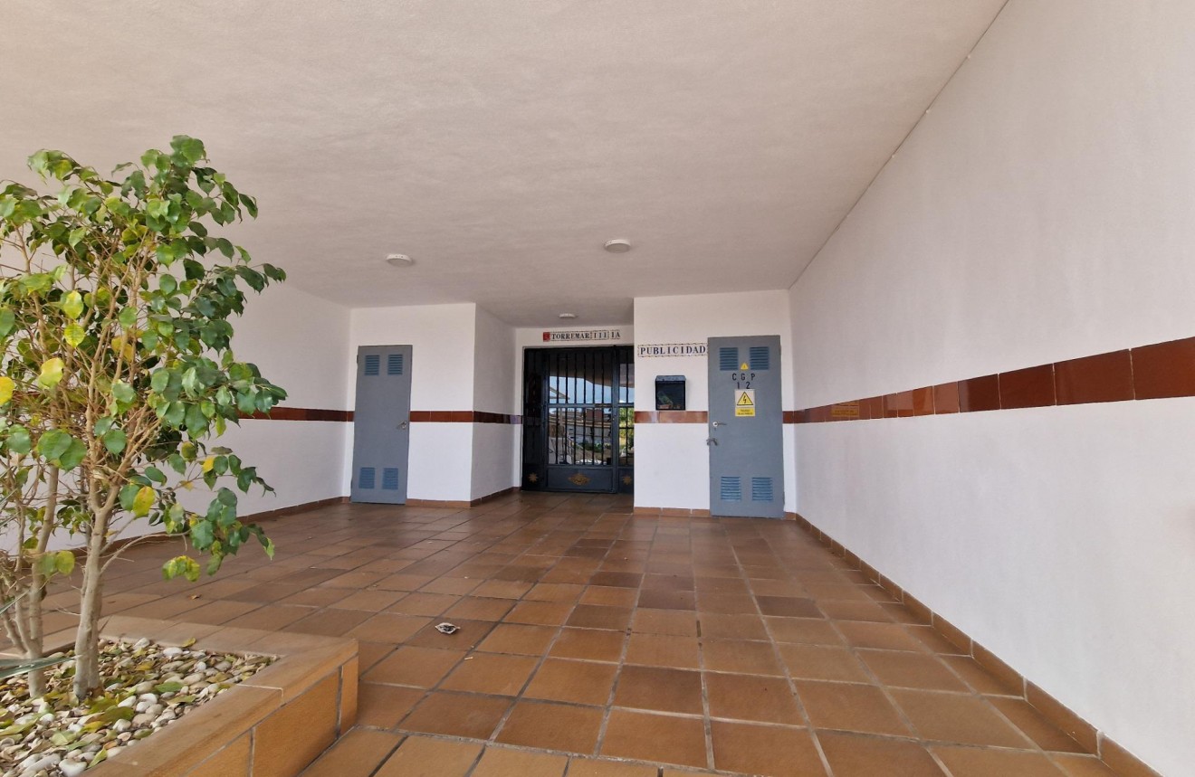 Tweedehands - Appartement / flat -
Torrevieja - Torreblanca