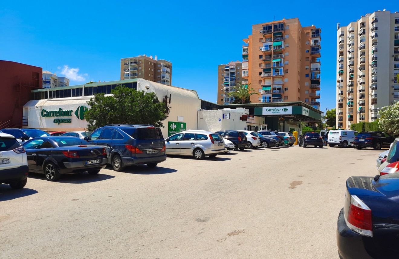 Z drugiej ręki - Mieszkanie w bloku -
Orihuela Costa - Costa Blanca