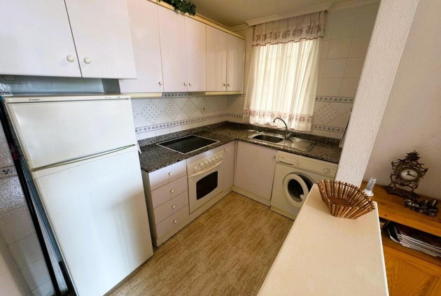 Resale - Apartment / flat -
Torrevieja - Costa Blanca