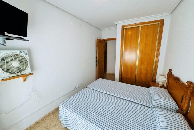 Aus zweiter Hand - Wohnung -
La Mata - Costa Blanca